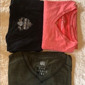 Men’s V-Neck Short Sleeve 3 Shirt Bundle